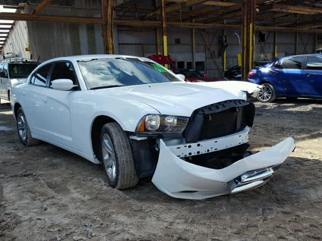 2C3CDXHG4EH207199 - 2014 DODGE CHARGER WHITE photo 1