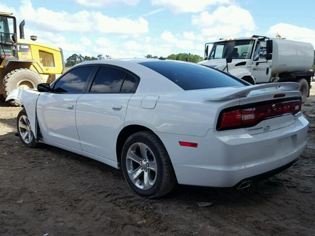 2C3CDXHG4EH207199 - 2014 DODGE CHARGER WHITE photo 3