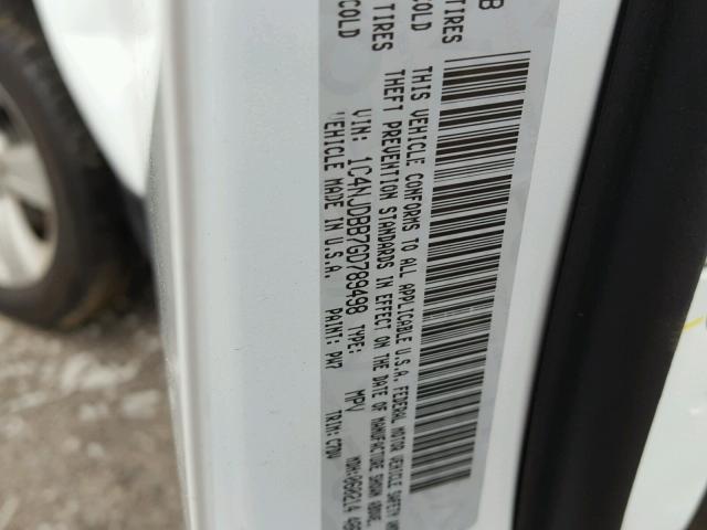 1C4NJDBB7GD789498 - 2016 JEEP COMPASS SP WHITE photo 10