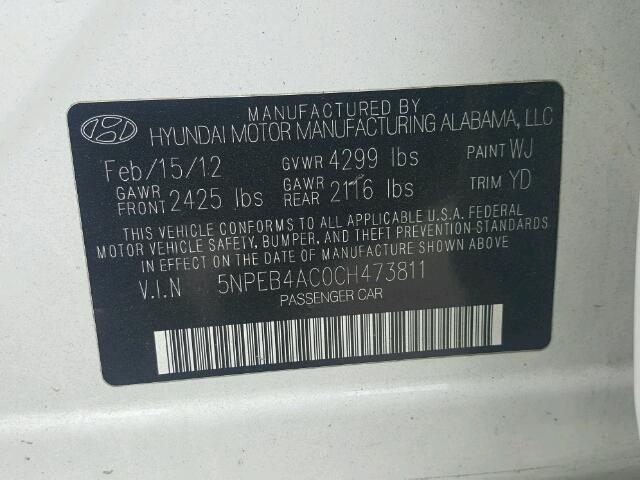 5NPEB4AC0CH473811 - 2012 HYUNDAI SONATA WHITE photo 10