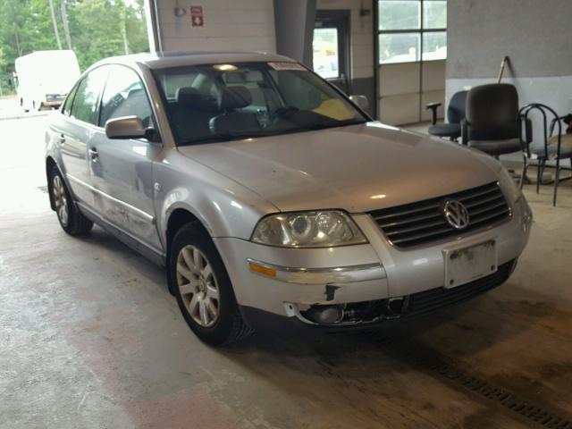 WVWPD63B22P438712 - 2002 VOLKSWAGEN PASSAT GLS SILVER photo 1