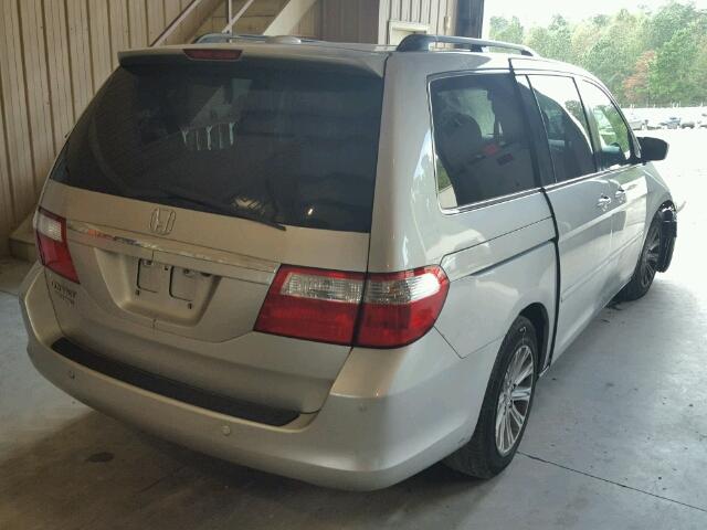 5FNRL38806B116349 - 2006 HONDA ODYSSEY TO SILVER photo 4