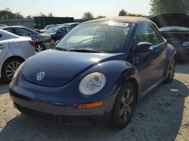 3VWPF31Y46M311369 - 2006 VOLKSWAGEN NEW BEETLE 蓝色 照片 2