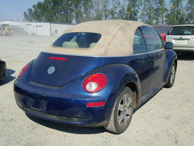 3VWPF31Y46M311369 - 2006 VOLKSWAGEN NEW BEETLE 蓝色 照片 4