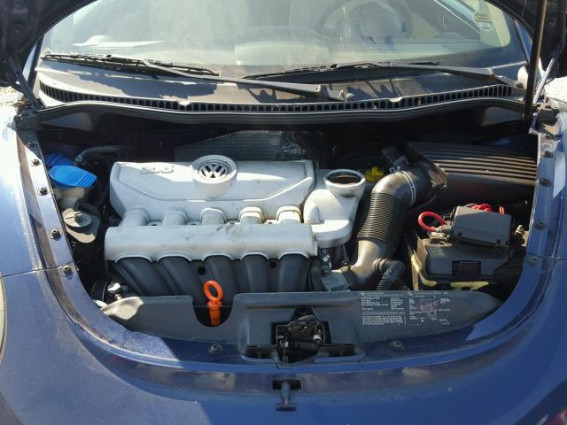 3VWPF31Y46M311369 - 2006 VOLKSWAGEN NEW BEETLE 蓝色 照片 7