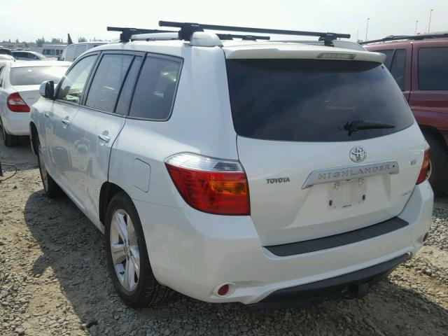 JTEES42A582033407 - 2008 TOYOTA HIGHLANDER WHITE photo 3