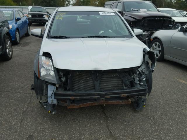 3N1AB6AP8BL664956 - 2011 NISSAN SENTRA SILVER photo 9