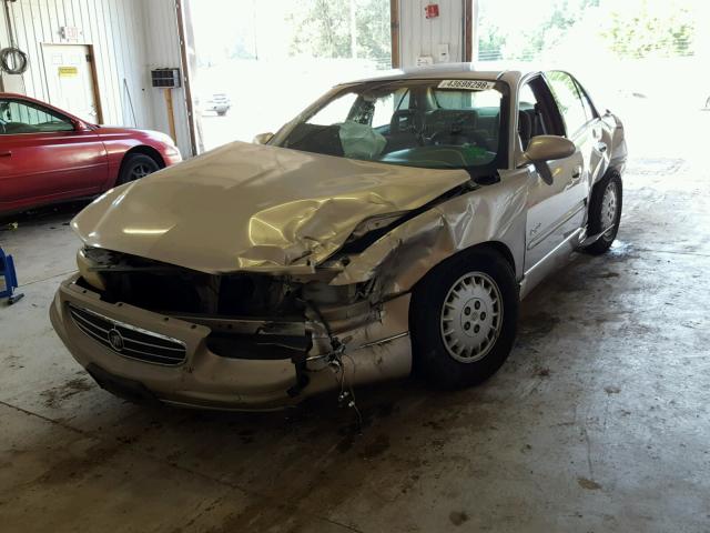 2G4WB52K9W1607300 - 1998 BUICK REGAL LS GOLD photo 2