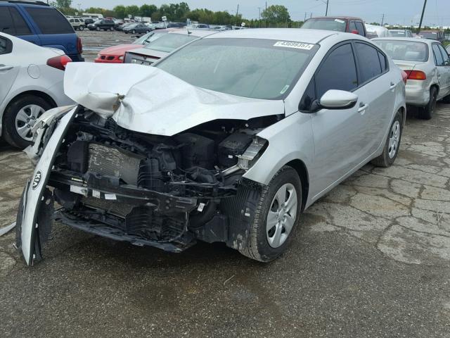 KNAFK4A64F5286491 - 2015 KIA FORTE LX SILVER photo 2