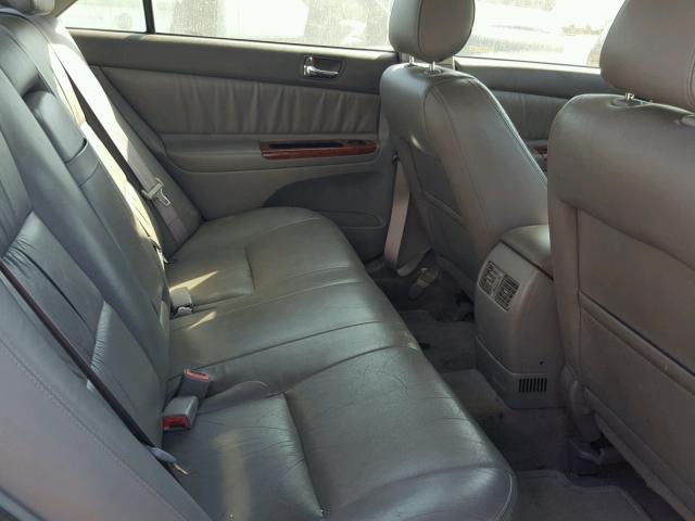 JTDBE30KX30147489 - 2003 TOYOTA CAMRY LE 银色 照片 6