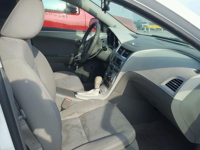 1G1ZB5E02CF206535 - 2012 CHEVROLET MALIBU LS 白色 照片 5