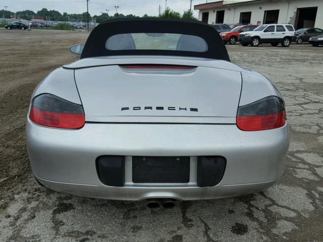 WP0CB2983YU663269 - 2000 PORSCHE BOXSTER S SILVER photo 6