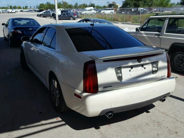 1G6DC67A050162067 - 2005 CADILLAC STS WHITE photo 3