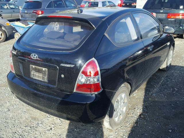 KMHCM36C58U086054 - 2008 HYUNDAI ACCENT GS BLACK photo 4