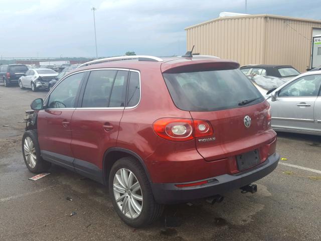 WVGBV75N69W529143 - 2009 VOLKSWAGEN TIGUAN SE RED photo 3