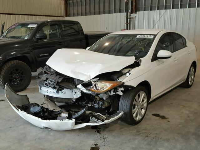 JM1BL1U51B1381320 - 2011 MAZDA 3 S WHITE photo 2