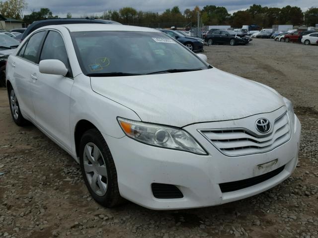 4T1BF3EKXBU607887 - 2011 TOYOTA CAMRY WHITE photo 1