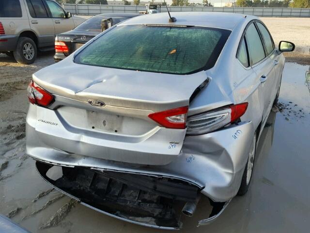 3FA6P0H70ER213258 - 2014 FORD FUSION SE SILVER photo 4