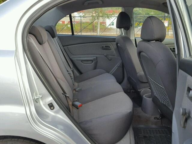 KNADE223596495731 - 2009 KIA RIO SILVER photo 6