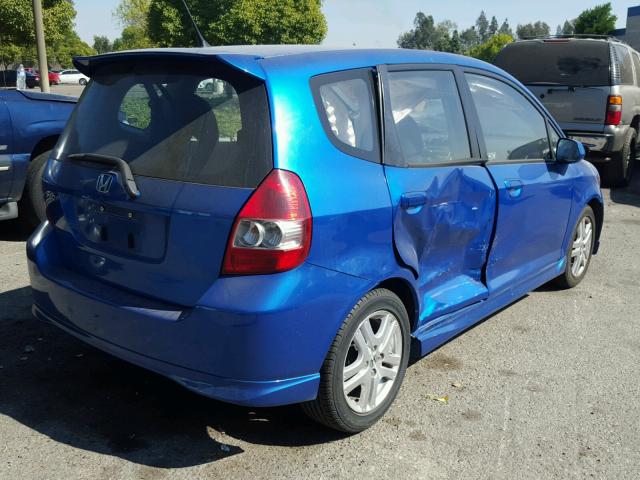 JHMGD38678S027806 - 2008 HONDA FIT SPORT BLUE photo 4