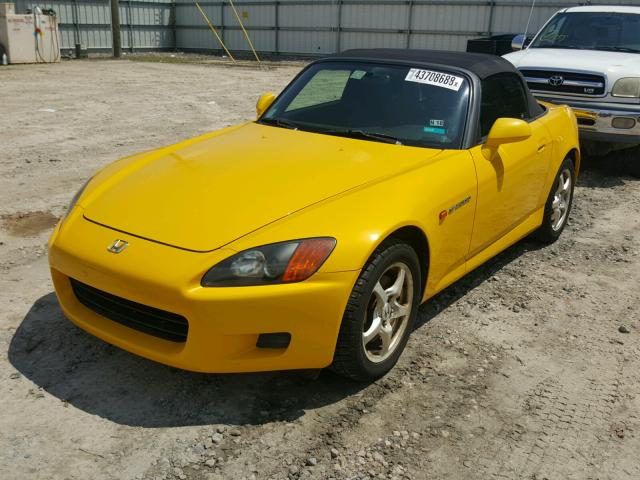 JHMAP11443T006912 - 2003 HONDA S2000 YELLOW photo 2