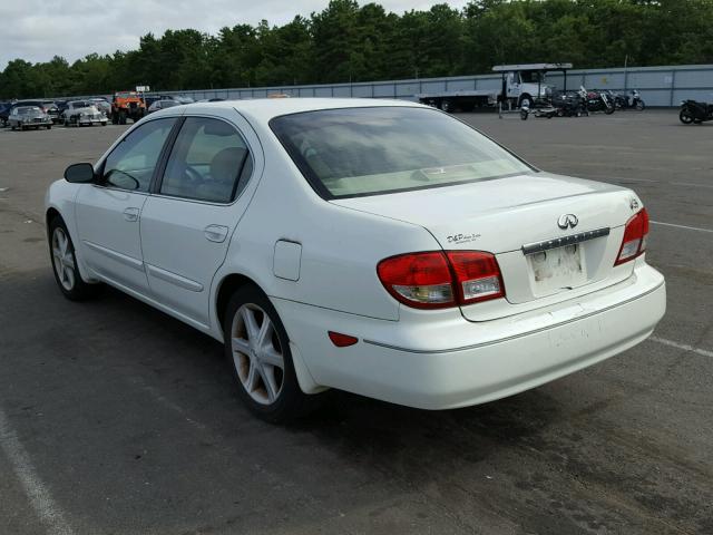 JNKDA31A13T107521 - 2003 INFINITI I35 WHITE photo 3