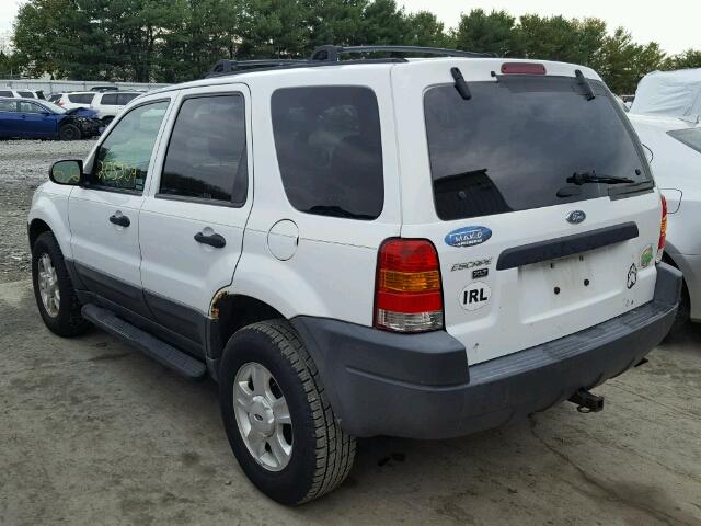 1FMCU93174KA56081 - 2004 FORD ESCAPE XLT WHITE photo 3