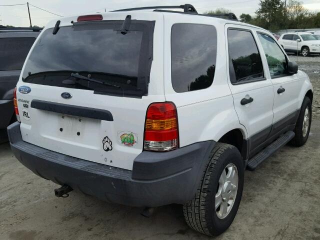 1FMCU93174KA56081 - 2004 FORD ESCAPE XLT WHITE photo 4