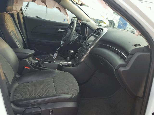 1G11C5SL9EF301525 - 2014 CHEVROLET MALIBU 1LT თეთრი ფოტო 5