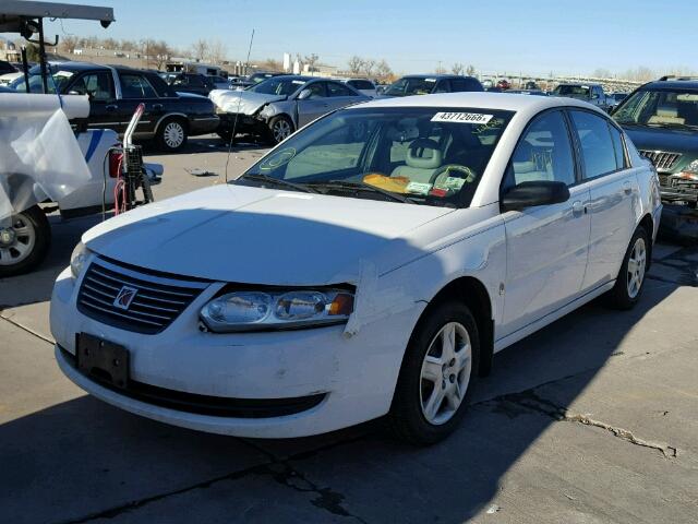1G8AZ55F17Z124220 - 2007 SATURN ION LEVEL WHITE photo 2