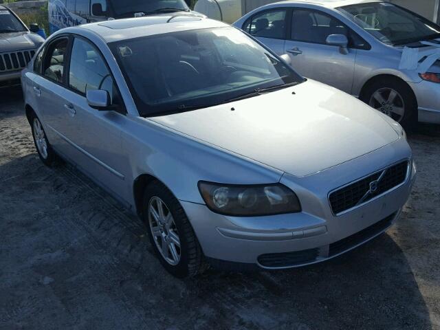 YV1MS382062165184 - 2006 VOLVO S40 SILVER photo 1