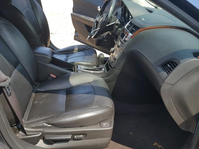 1G1ZE5EB7AF300402 - 2010 CHEVROLET MALIBU LTZ 蓝色 照片 5