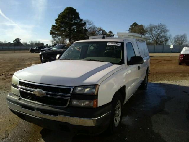 1GCEC14X27Z146674 - 2007 CHEVROLET SILVERADO WHITE photo 2