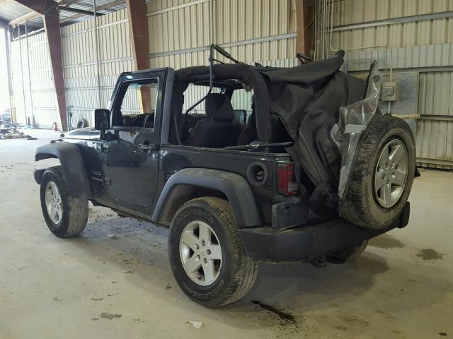 1J4AA2D15BL545624 - 2011 JEEP WRANGLER S GREEN photo 3