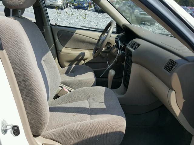 1Y1SK5288YZ409367 - 2000 CHEVROLET GEO PRIZM 白色 照片 5