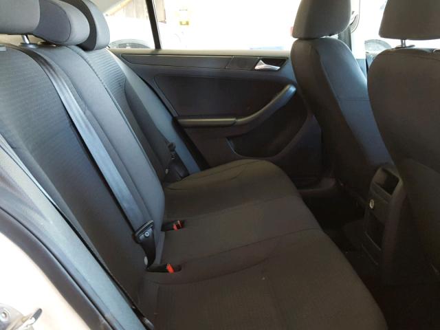3VW2K7AJ9FM357831 - 2015 VOLKSWAGEN JETTA BASE 白色 照片 6