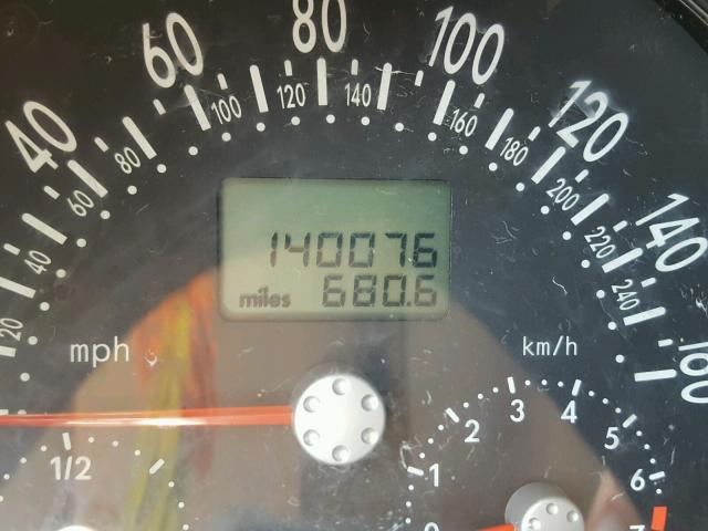 3VWDD21CX2M416046 - 2002 VOLKSWAGEN NEW BEETLE 银色 照片 8