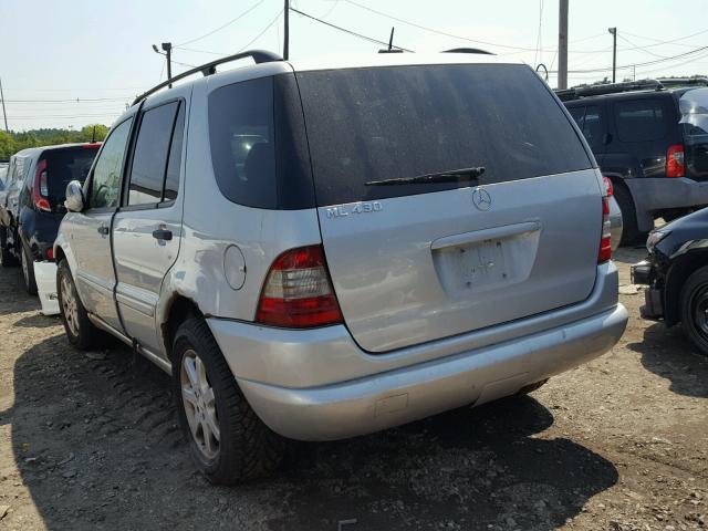 4JGAB72E2YA157028 - 2000 MERCEDES-BENZ ML 430 银色 照片 3