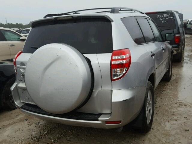 JTMZF33V895008359 - 2009 TOYOTA RAV4 银色 照片 4