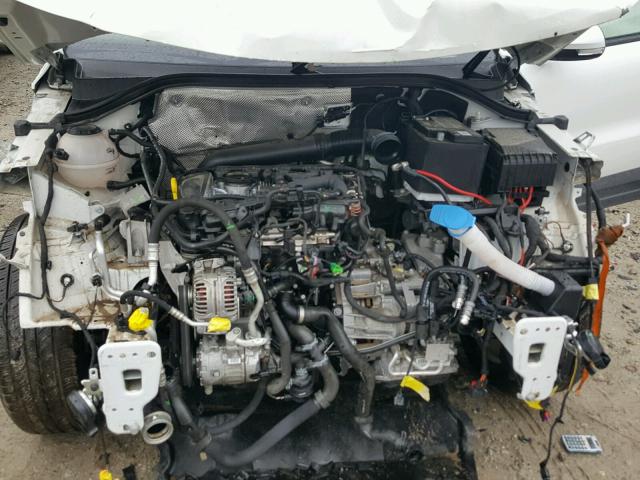 WVGBV7AX0HK044011 - 2017 VOLKSWAGEN TIGUAN S WHITE photo 7