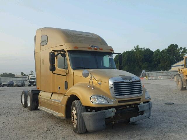 1FUJA6CK47LW20305 - 2007 FREIGHTLINER CONVENTION BEIGE photo 1