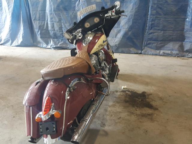 56KTRAAA3G3337619 - 2016 INDIAN MOTORCYCLE CO. ROADMASTER RED photo 4