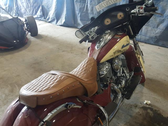56KTRAAA3G3337619 - 2016 INDIAN MOTORCYCLE CO. ROADMASTER RED photo 5