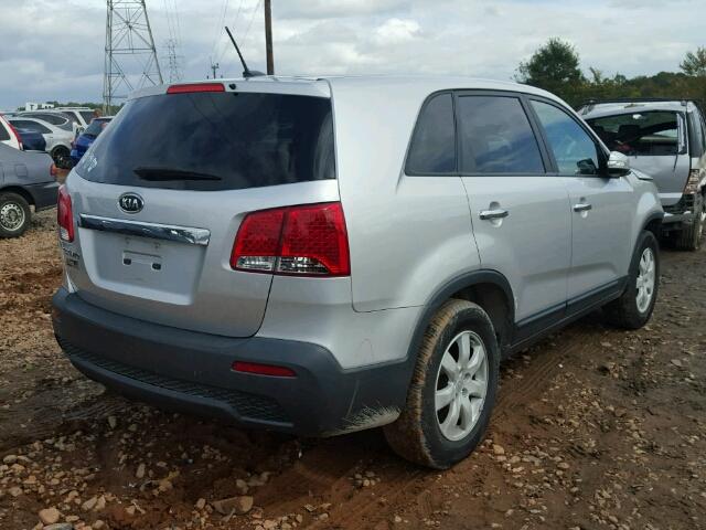 5XYKT3A19BG044035 - 2011 KIA SORENTO BA SILVER photo 4