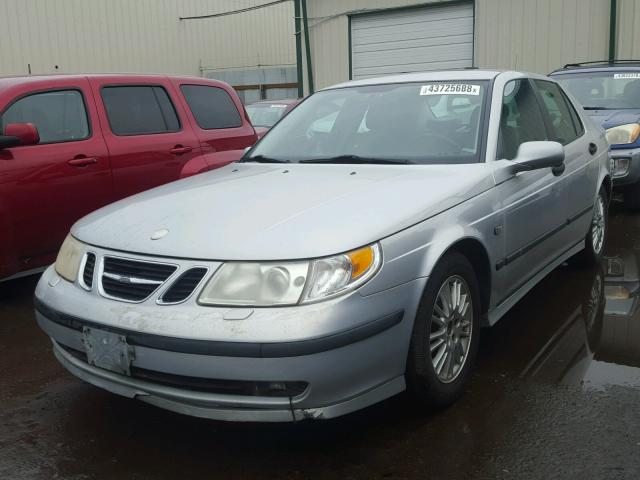 YS3ED49A353525453 - 2005 SAAB 9-5 ARC SILVER photo 2