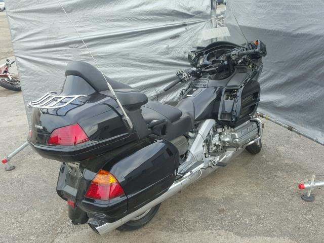 1HFSC47033A211534 - 2003 HONDA GL1800 BLACK photo 4