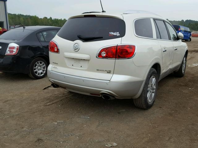 5GAER13D09J217864 - 2009 BUICK ENCLAVE CX WHITE photo 4