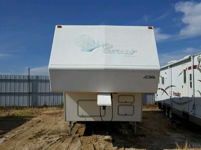 2GLBC53J2W7011285 - 1998 GENE TRAILER WHITE photo 7