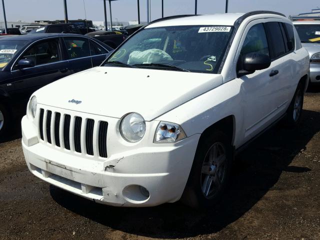 1J8FT47W48D691663 - 2008 JEEP COMPASS SP WHITE photo 2