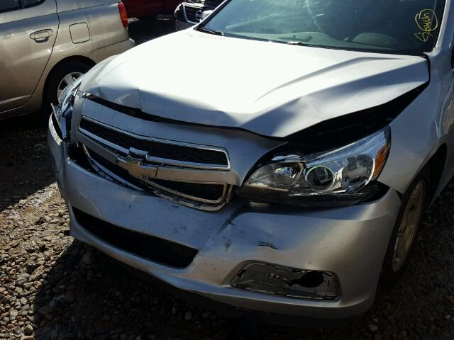 1G11C5SA4DF336048 - 2013 CHEVROLET MALIBU 1LT 银色 照片 9
